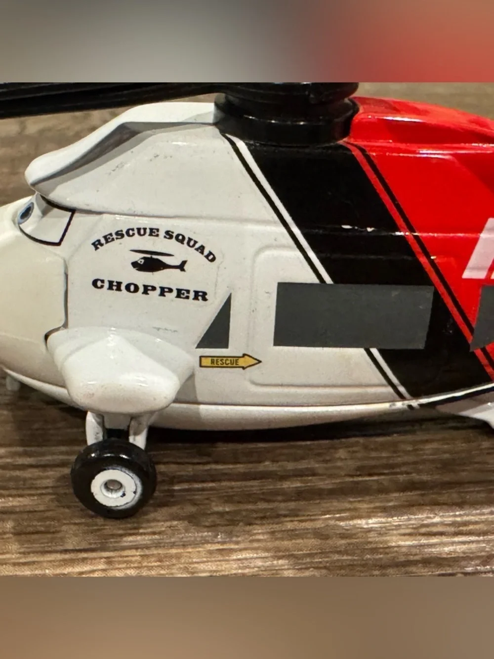 Disney Pixar Cars - Rescue Squad Chopper Helicopter - Diecast Metal - 5